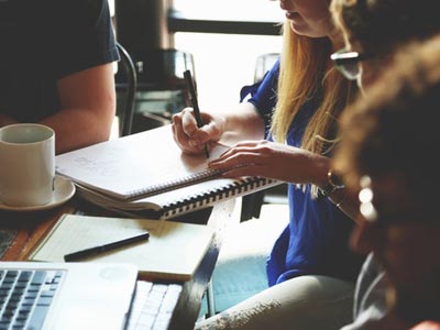 无限呼叫别人电话的软件